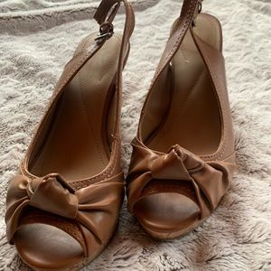 Women’s wedge sandles